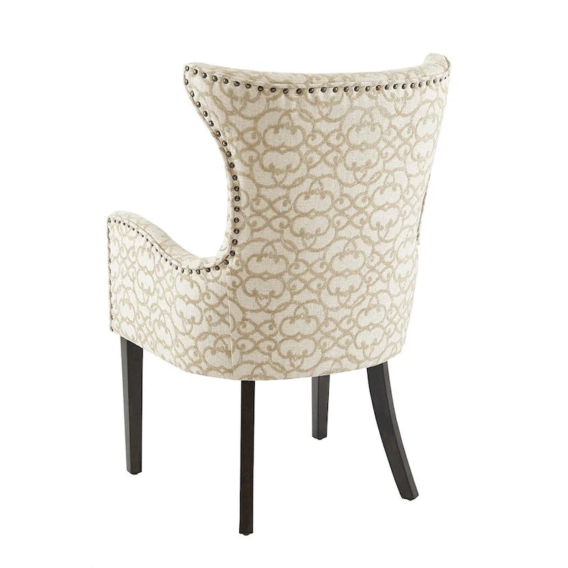 Chaise de salle à manger à oreilles avec accoudoirs, revêtement floral beige, clous décoratifs en bronze et pieds en bois foncé