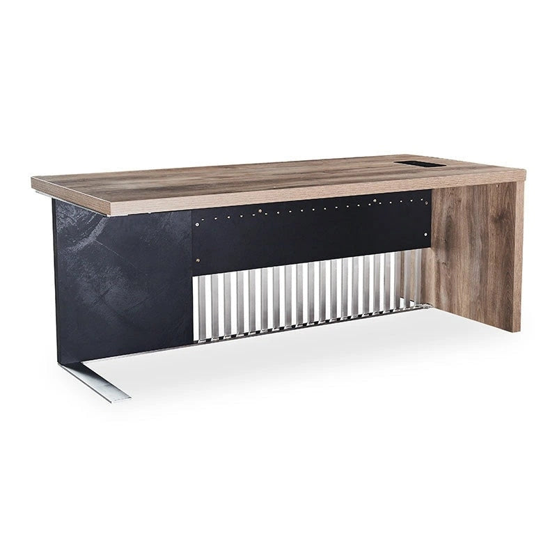 Bureau de direction en L avec plateau en bois et cadre en acier
