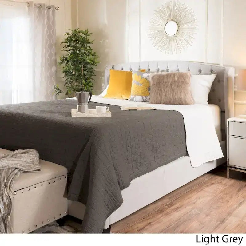Cadre de lit Queen capitonné en tissu avec tête de lit incurvée Gris Ivoire