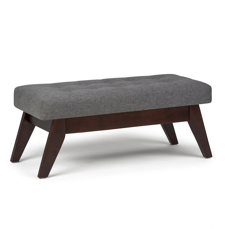 Banc ottoman rectangulaire capitonné en similicuir avec pieds en bois foncé, style milieu du siècle