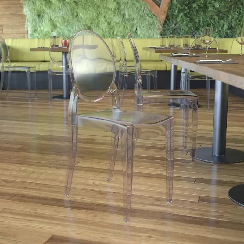 Chaise de salle à manger sans accoudoirs empilable en résine transparente, pour l'intérieur et l'extérieur