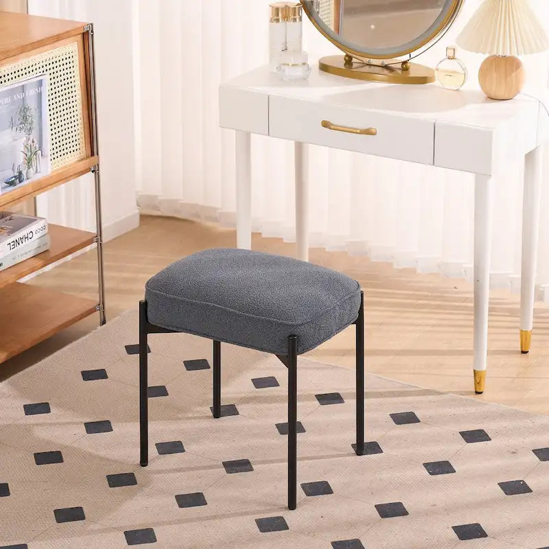 Repose-pieds ottoman touffeté en velours avec pieds en métal, gris foncé et beige