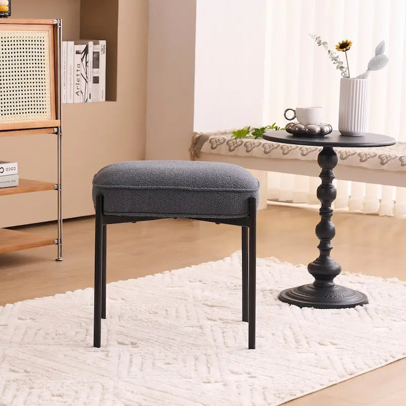 Repose-pieds ottoman touffeté en velours avec pieds en métal, gris foncé et beige