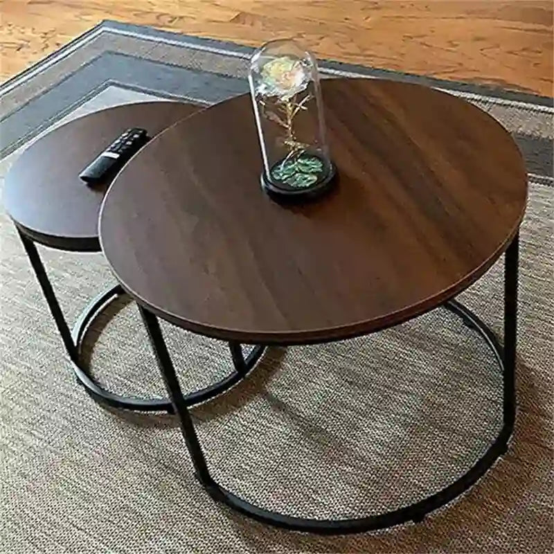 Table basse ronde en bois marron rustique avec plateau et piétement en métal